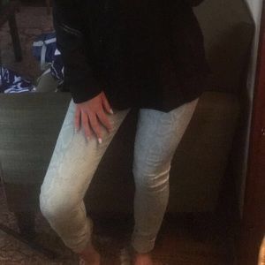 super cute RVCA snake skin pattern jeans